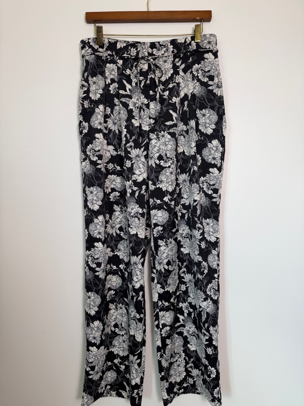H&M Black & White Floral Wide-Leg Pants